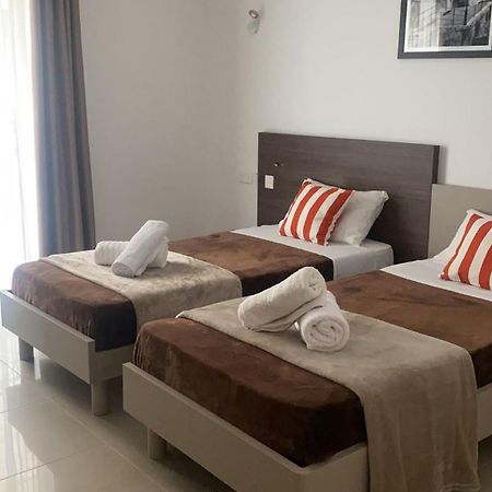 Sir William Strand Apartment Gzira Exterior photo