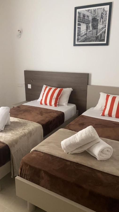 Sir William Strand Apartment Gzira Exterior photo